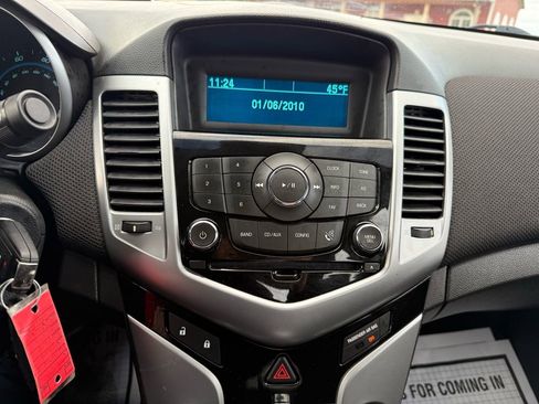 Used 2012 Chevrolet Cruze LT image 17