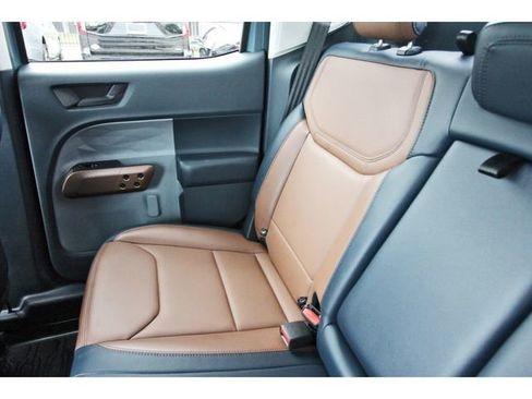 Used 2022 Ford Maverick Lariat w/ Lariat Luxury Package AWD/4WD image 11