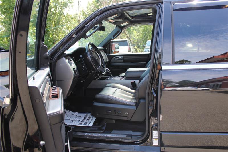 Used 2017 Ford Expedition EL Platinum AWD/4WD image 10
