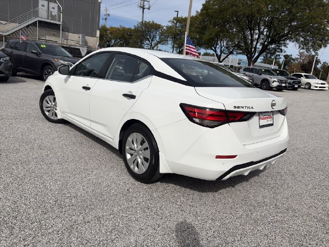 Used 2025 Nissan Sentra S FWD image 9