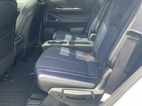 Certified 2026 INFINITI QX60 Sport w/ Dark Cargo Package AWD/4WD image 11