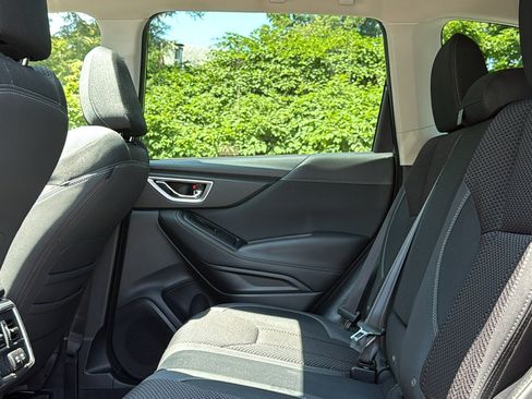 Certified 2023 Subaru Forester Limited AWD/4WD image 22