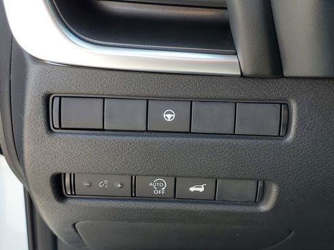 New 2026 Nissan Rogue SV AWD/4WD image 21