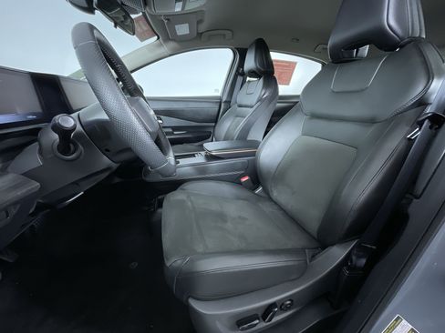 Certified 2024 Nissan Ariya AWD image 15