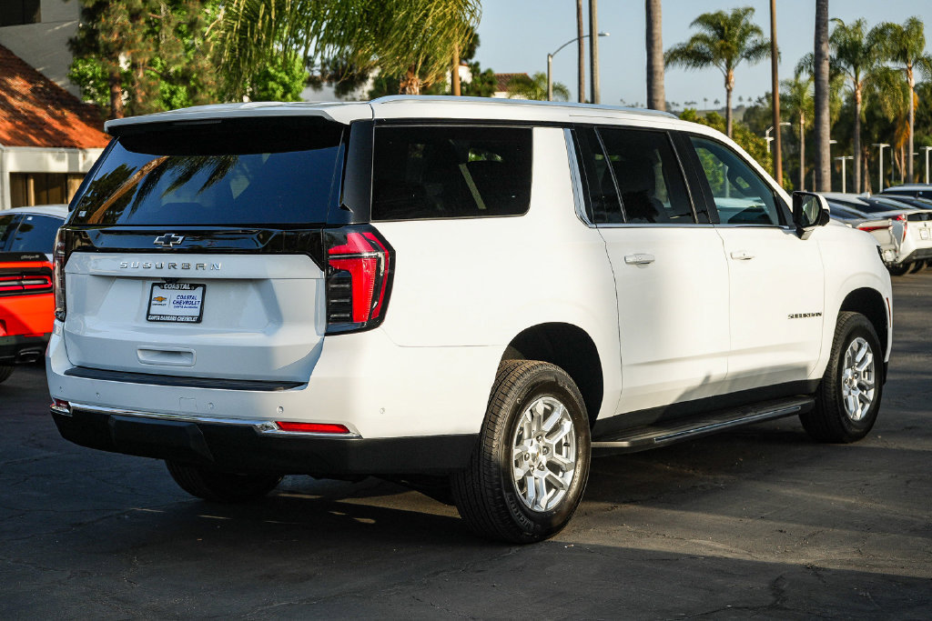 New 2026 Chevrolet Suburban LS w/ Max Trailering Package AWD/4WD image 6