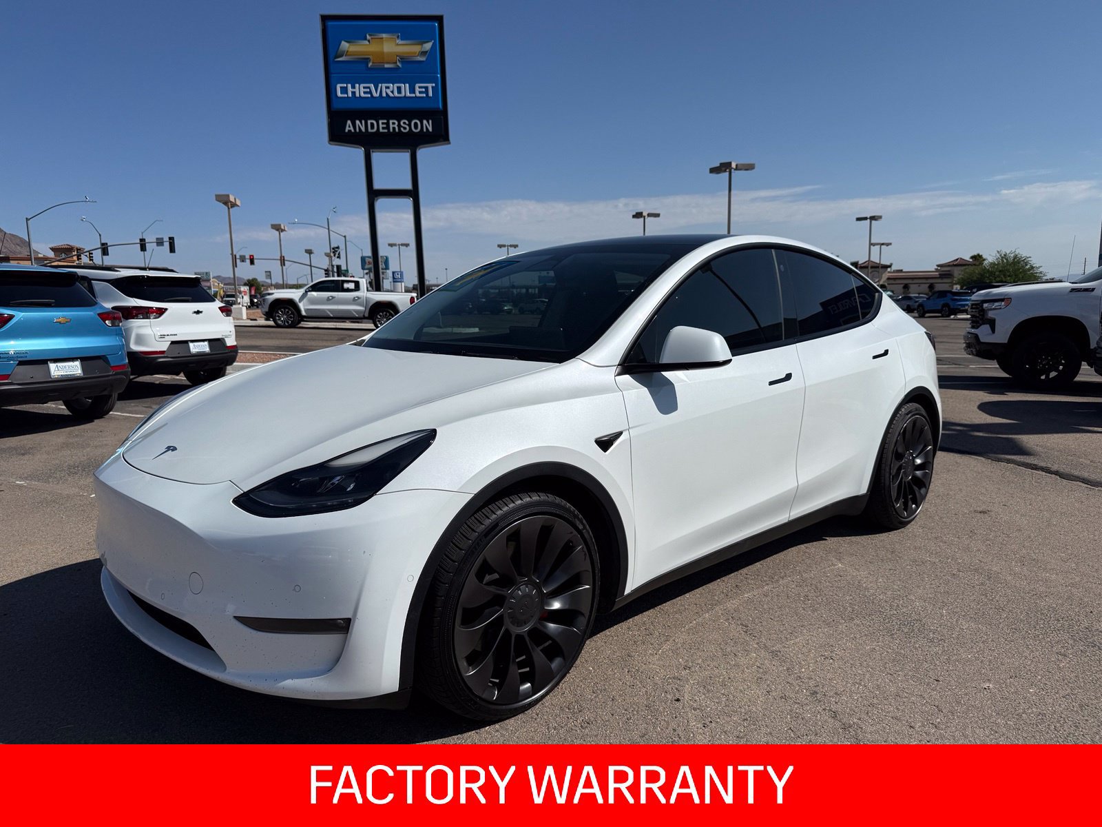 Used 2022 Tesla Model Y Performance AWD/4WD image 1