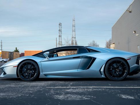 Used 2013 Lamborghini Aventador LP 700-4 image 13