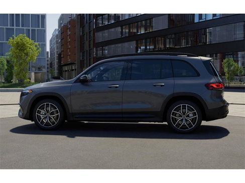 Used 2023 Mercedes-Benz EQB 350 4MATIC SUV image 34