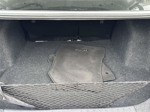 Used 2024 Nissan Versa SV w/ Trunk Package image 30