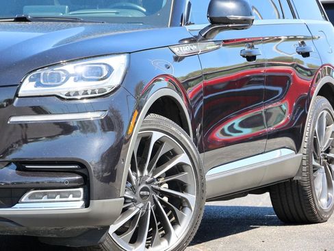 Certified 2020 Lincoln Aviator Reserve w/ Equipment Group 202A AWD/4WD image 16