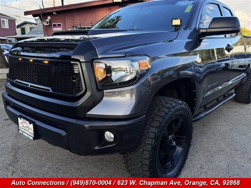 Used 2016 Toyota Tundra SR5 w/ SR5 Upgrade Package RWD image 37