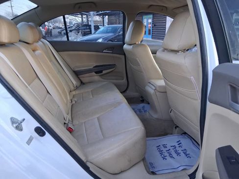 Used 2010 Honda Accord LX-P image 14
