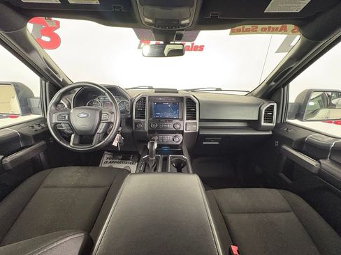 Used 2019 Ford F150 XLT w/ Equipment Group 302A Luxury AWD/4WD image 41