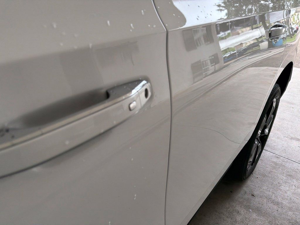 Used 2022 Chevrolet Tahoe High Country RWD image 13