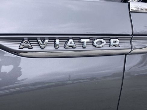 Used 2021 Lincoln Aviator Reserve w/ Equipment Group 210A image 13
