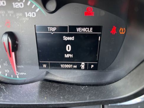 Used 2018 Chevrolet Trax LT w/ LT Convenience Package AWD/4WD image 7