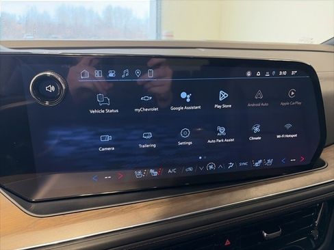 New 2026 Chevrolet Suburban High Country w/ Sun And Tow Package image 23