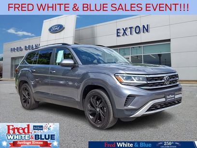 Used 2023 Volkswagen Atlas SE w/ Black Wheel Package