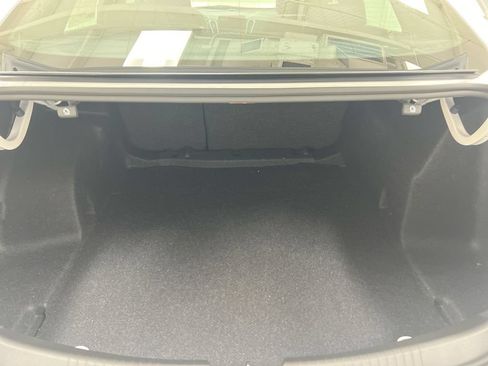 Used 2024 Chevrolet Malibu LS FWD image 23