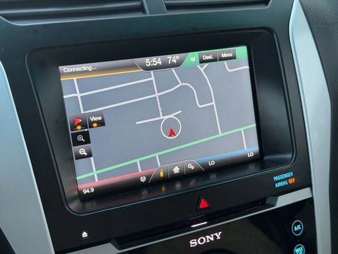 Used 2015 Ford Explorer Limited w/ Equipment Group 301A image 13