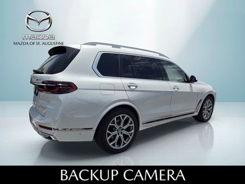 Used 2025 BMW X7 xDrive40i w/ Premium Package AWD/4WD image 6