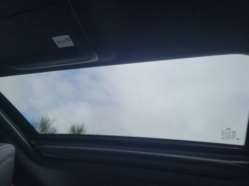 New 2026 MAZDA MAZDA3 2.5 S Hatchback w/ Premium Pkg image 31