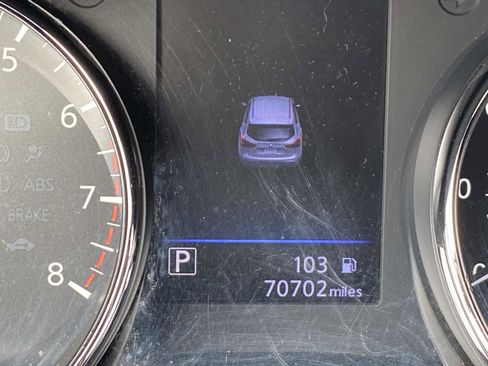 Used 2021 Nissan Rogue Sport S image 28