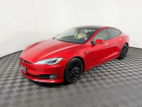 Used 2017 Tesla Model S 75D image 2