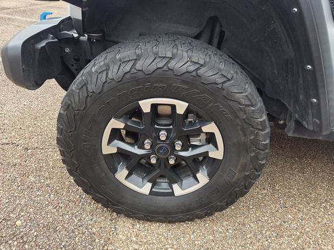 Used 2024 Jeep Wrangler Unlimited Rubicon 4xe AWD/4WD image 8