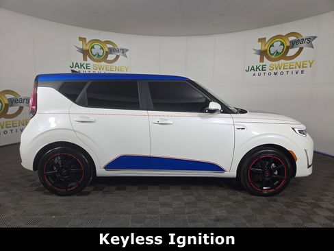 Used 2024 Kia Soul GT-Line w/ GT-Line Technology Package image 10