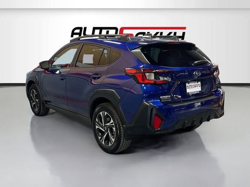 Used 2024 Subaru Crosstrek 2.0i Premium AWD/4WD image 5