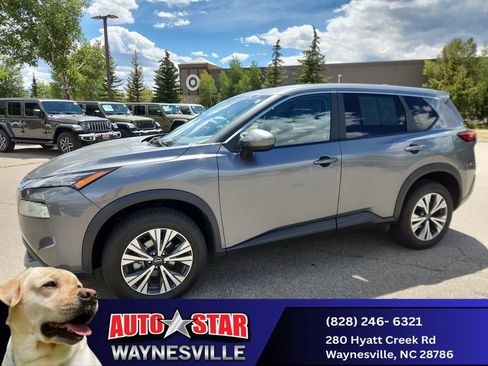 Used 2023 Nissan Rogue SV AWD/4WD image 3