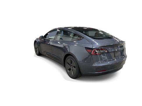 Certified 2023 Tesla Model 3 Standard Range RWD image 4