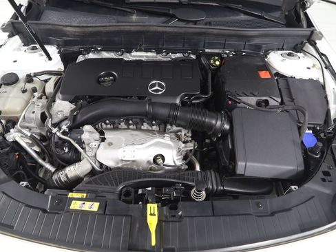 Used 2023 Mercedes-Benz GLB 250 4MATIC image 56