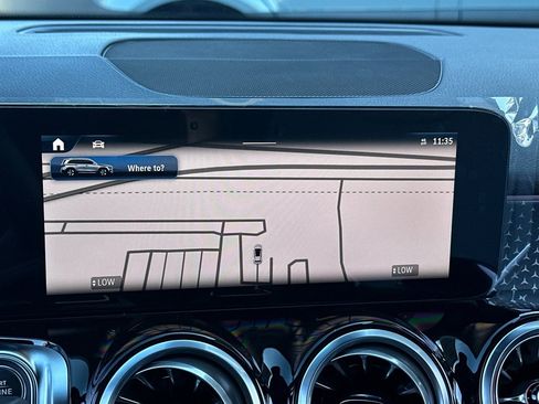 New 2026 Mercedes-Benz GLB 250 image 16