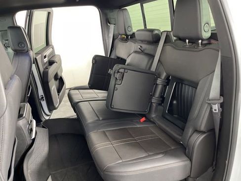 Used 2024 Chevrolet Silverado 2500 High Country w/ High Country Premium Package AWD/4WD image 46
