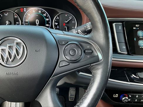 Used 2018 Buick Enclave Avenir w/ Avenir Technology Package FWD image 21