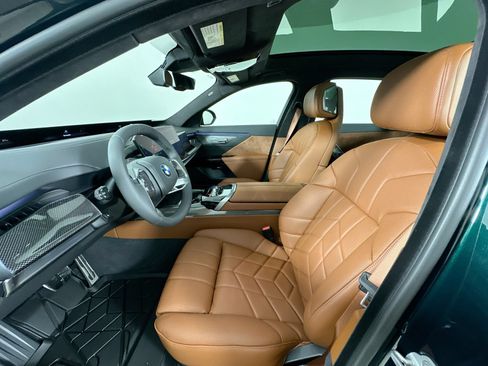 New 2027 BMW 740i xDrive w/ M Sport Professional Package AWD/4WD image 32