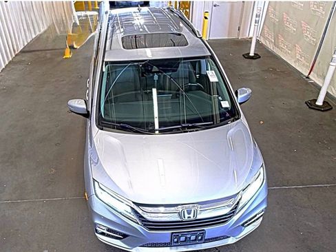 Used 2020 Honda Odyssey Elite image 3