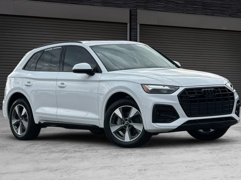 Used 2024 Audi Q5 2.0T Premium Plus w/ Premium Plus Package AWD/4WD image 2