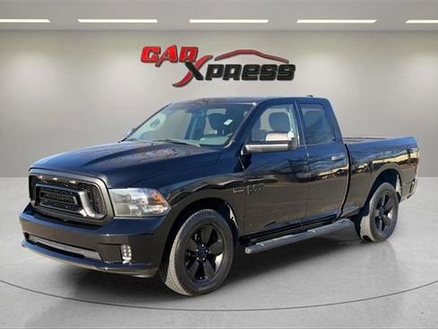 Used 2018 RAM 1500 Express w/ Black Ram 1500 Express Group image 15