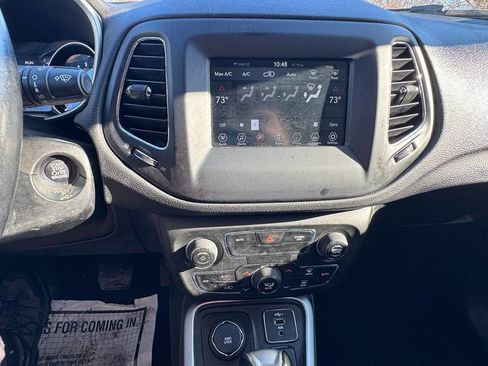 Used 2020 Jeep Compass Latitude image 11