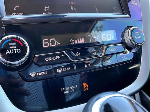 Used 2020 Nissan Murano SV FWD image 32