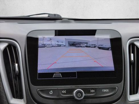 Used 2023 Chevrolet Malibu LT image 15