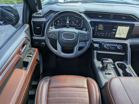 Used 2024 GMC Sierra 1500 Denali Ultimate AWD/4WD image 16