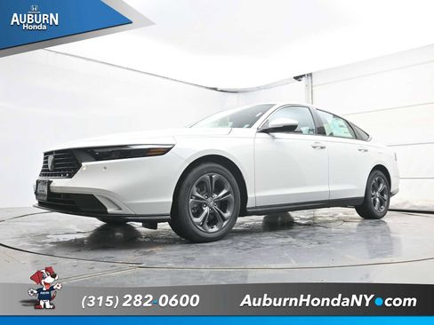 New 2026 Honda Accord EX-L image 18