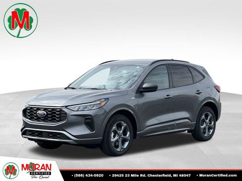 Used 2024 Ford Escape ST-Line w/ Tech Pack #1 AWD/4WD image 1