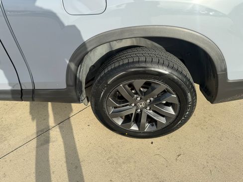 Used 2023 Honda Ridgeline Sport image 29