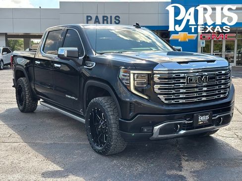 Used 2023 GMC Sierra 1500 Denali w/ Denali Reserve Package AWD/4WD image 1
