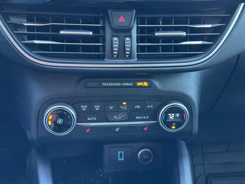 Used 2020 Ford Escape SEL image 29